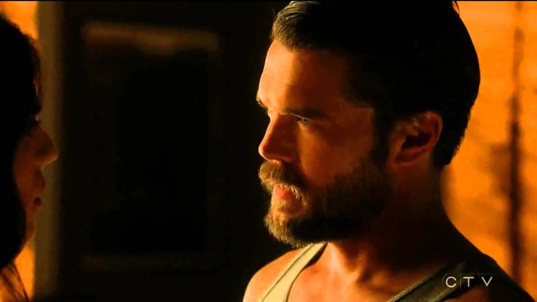 Charlie Weber