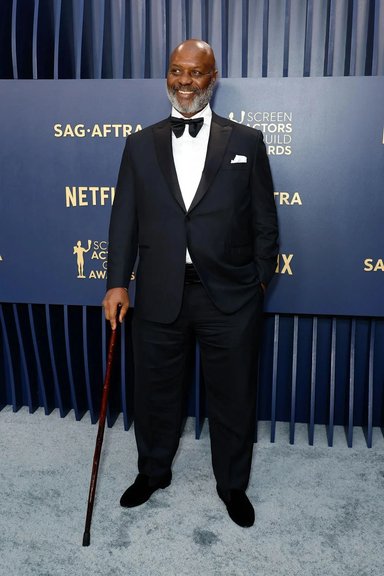 Robert Wisdom
