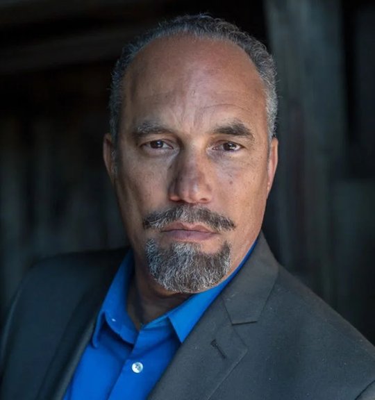 Roger Guenveur Smith