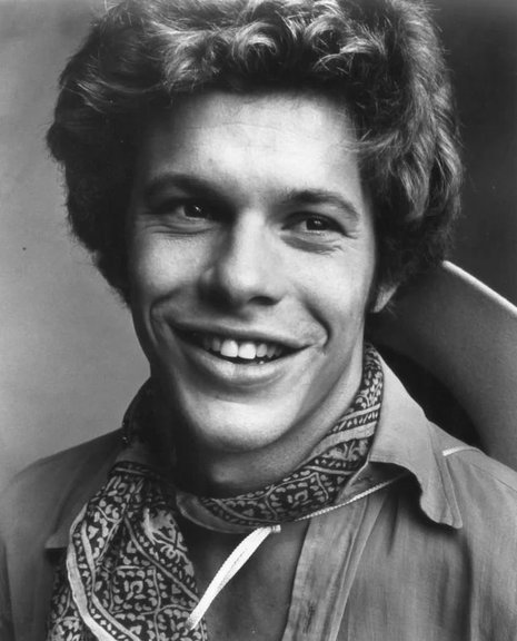 Robert La Tourneaux