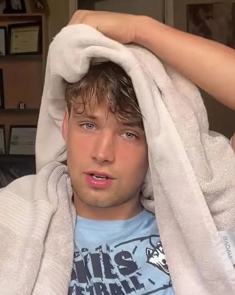 Willis P. Sweatnam